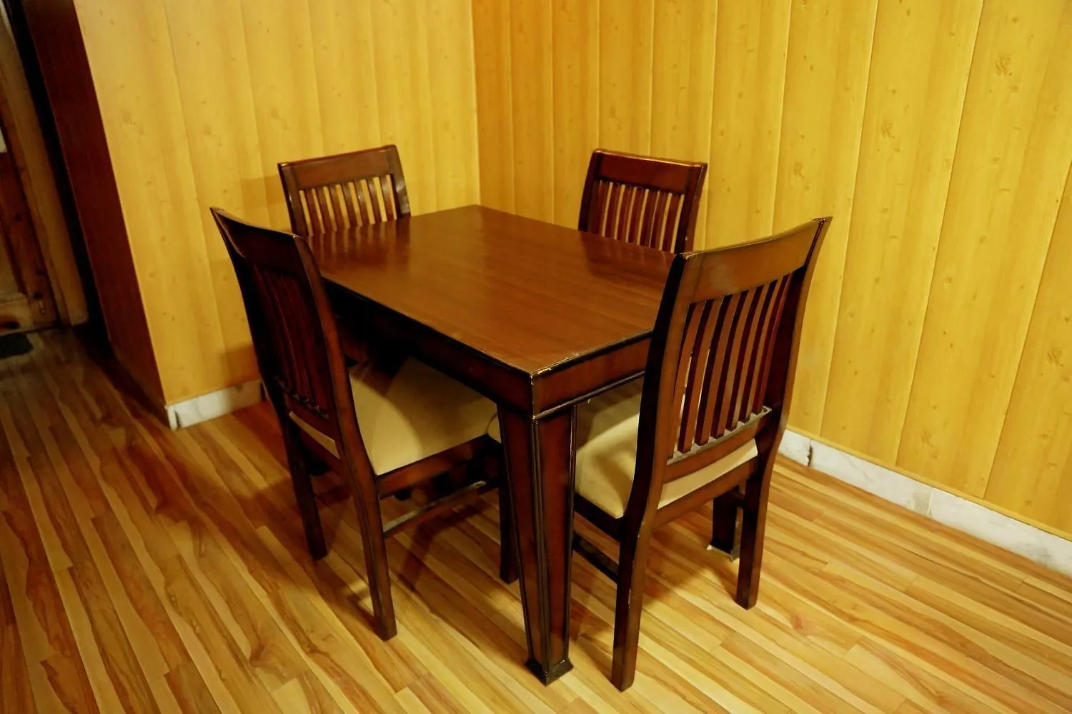 Himalayan Roots Bed & Breakfast Shimla