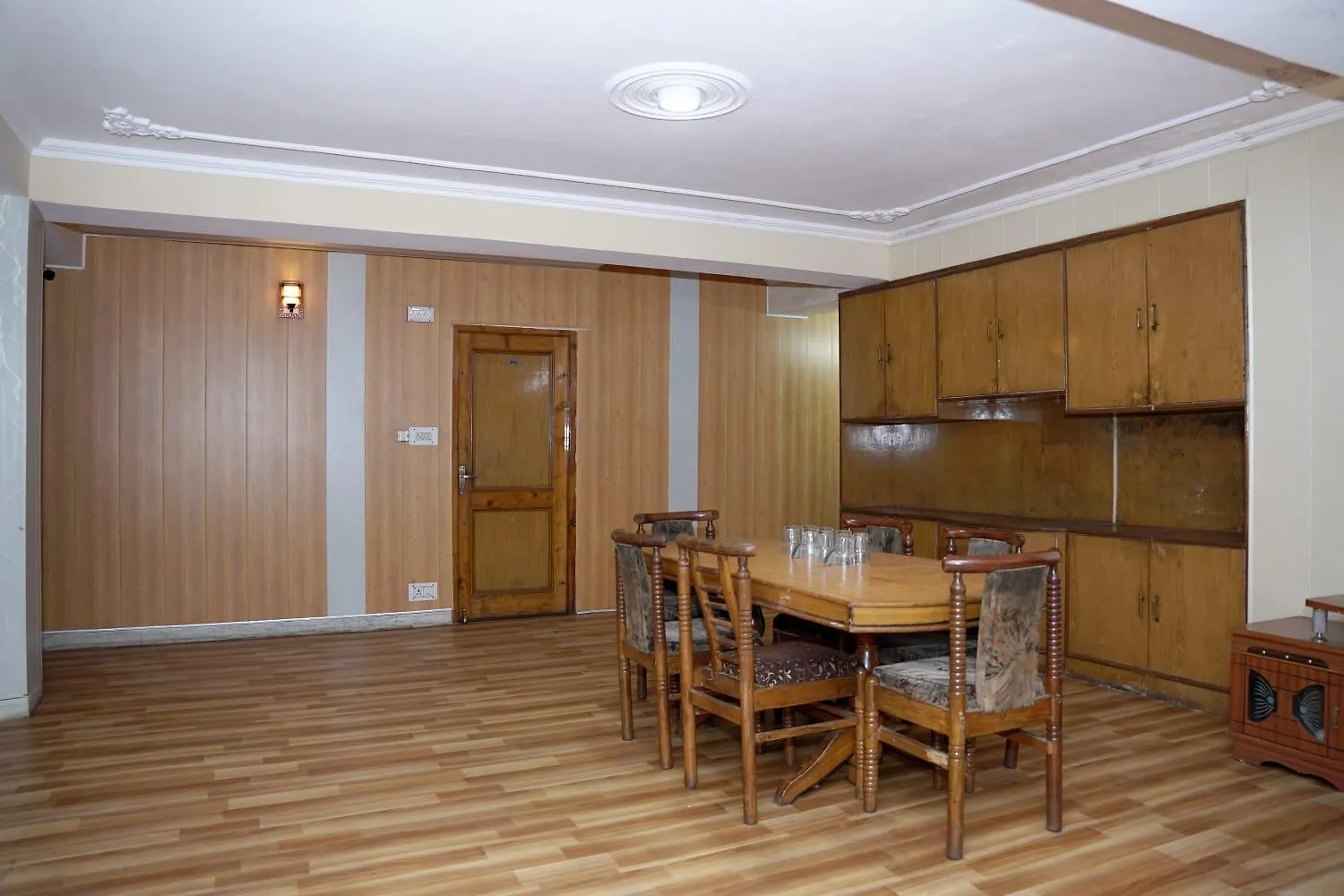 Himalayan Roots Bed & Breakfast Shimla India